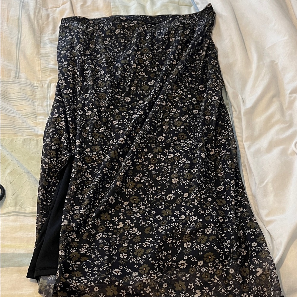 Elegant Asymmetrical Floral Skirt